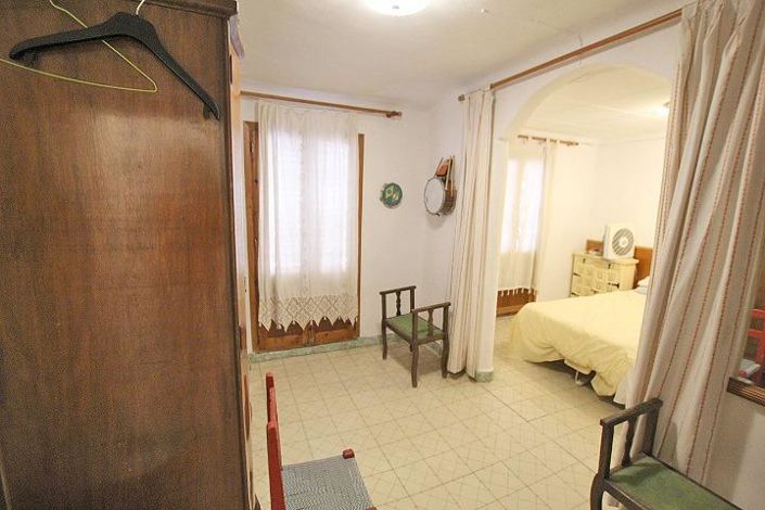 Image No.16-3 Bed Townhouse for sale