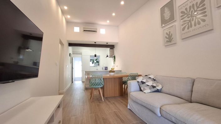 Image No.15-3 Bed Townhouse for sale