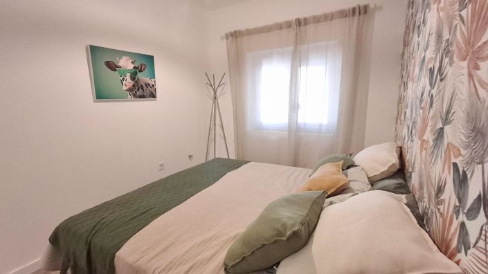 Image No.21-3 Bed Townhouse for sale