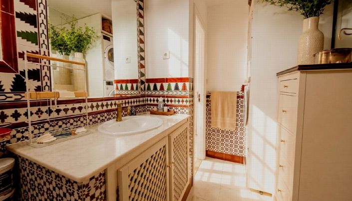 Image No.17-2 Bed Villa for sale