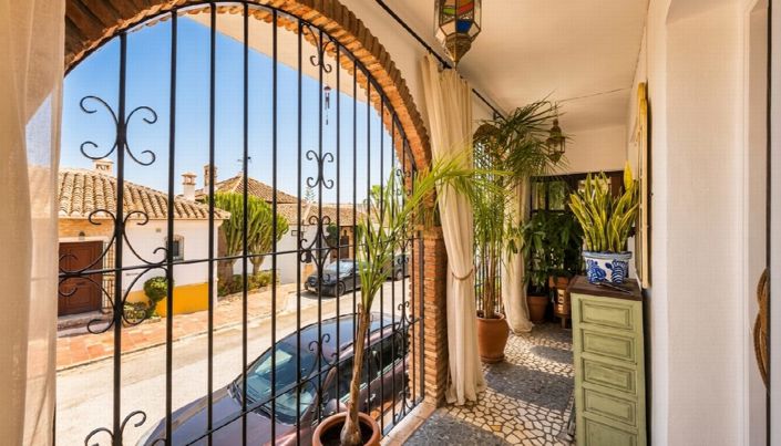 Image No.18-2 Bed Villa for sale