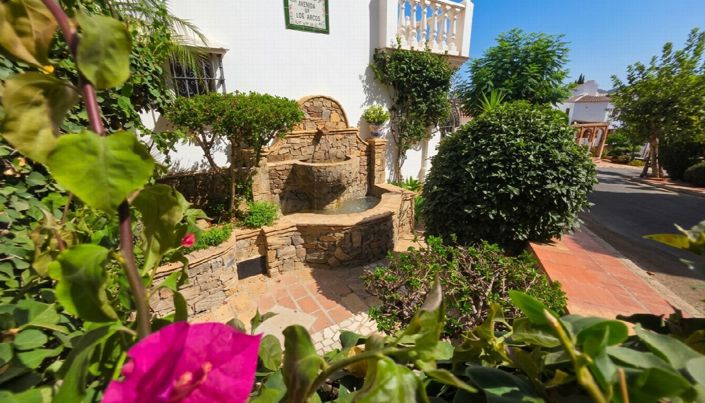 Image No.31-2 Bed Villa for sale