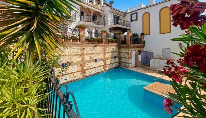 Image No.39-2 Bed Villa for sale