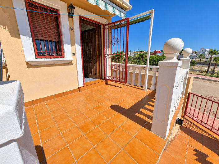 Image No.2-2 Bed Villa for sale