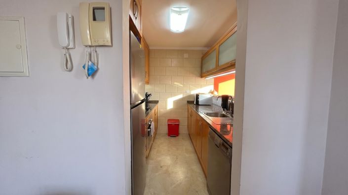Image No.15-3 Bed Townhouse for sale