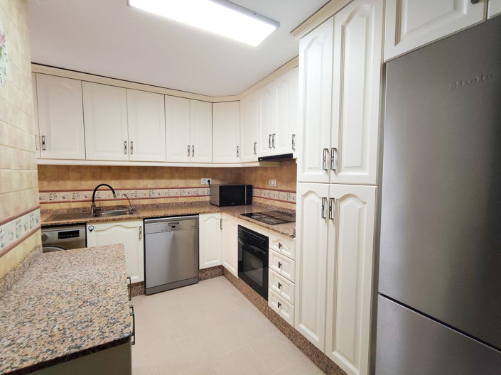 Image No.9-3 Bed Apartment for sale