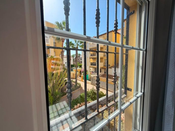 Image No.21-Appartement de 3 chambres à vendre à Torrevieja