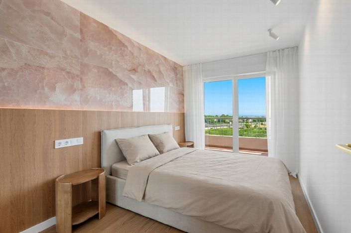 Image No.14-2 Bed Apartment for sale