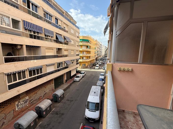 Image No.19-2 Bed Apartment for sale