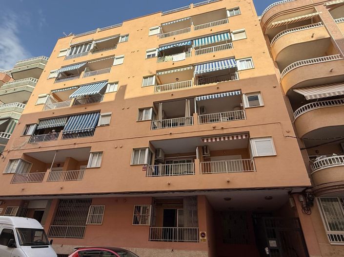 Image No.26-2 Bed Apartment for sale