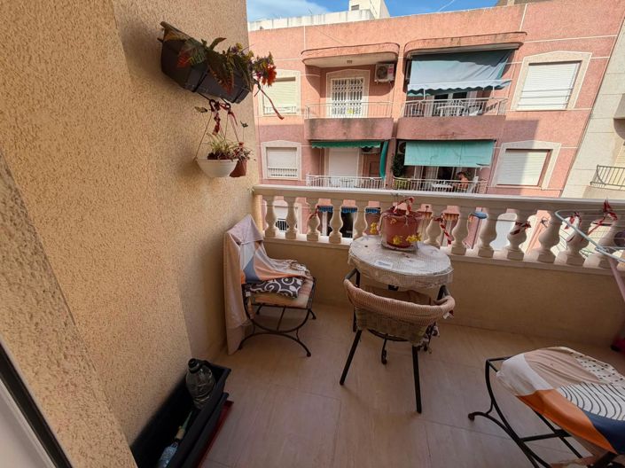 Image No.21-2 Bed Apartment for sale
