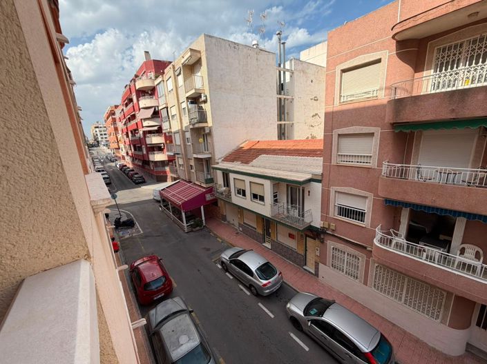 Image No.24-2 Bed Apartment for sale