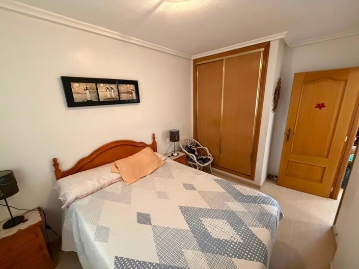 Image No.25-2 Bed Apartment for sale