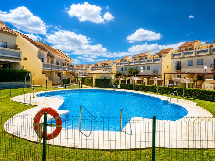 Image No.2-3 Bed Townhouse for sale