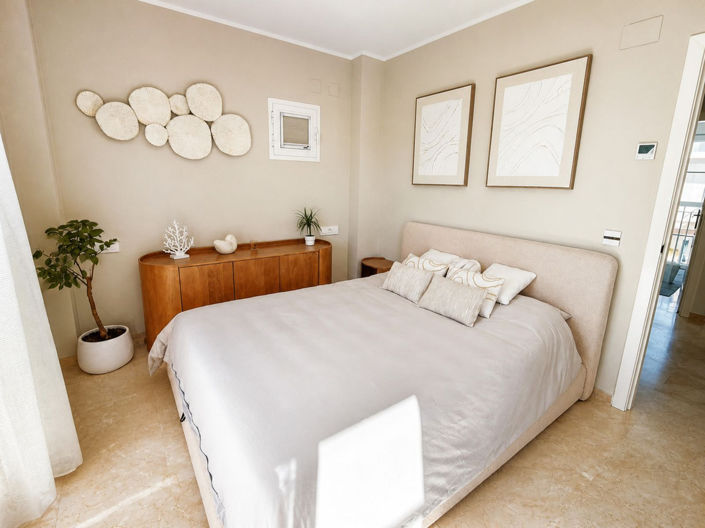 Image No.6-3 Bed Townhouse for sale