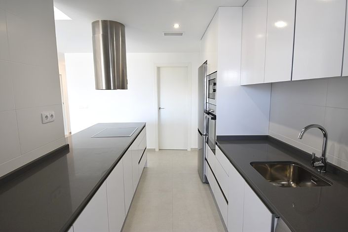 Image No.5-2 Bed Apartment for sale