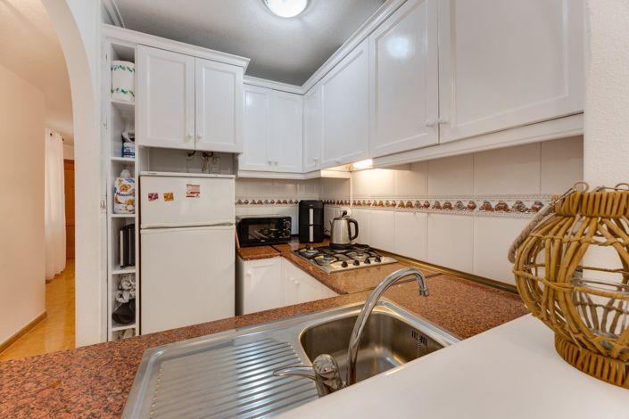 Image No.10-3 Bed Apartment for sale
