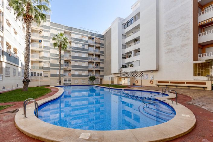 Image No.12-3 Bed Apartment for sale