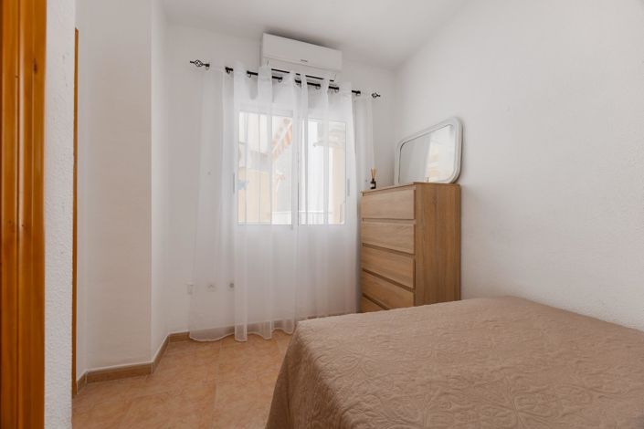 Image No.41-3 Bed Apartment for sale