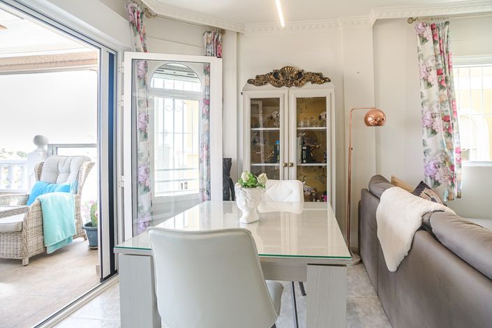 Image No.8-3 Bed Villa for sale