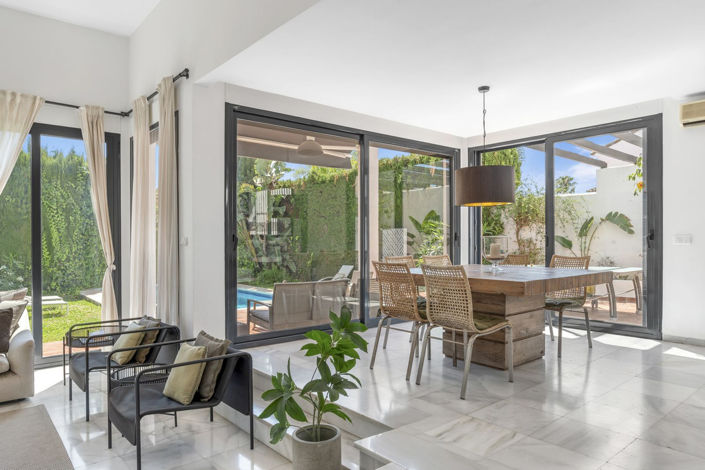 Image No.16-6 Bed Villa for sale