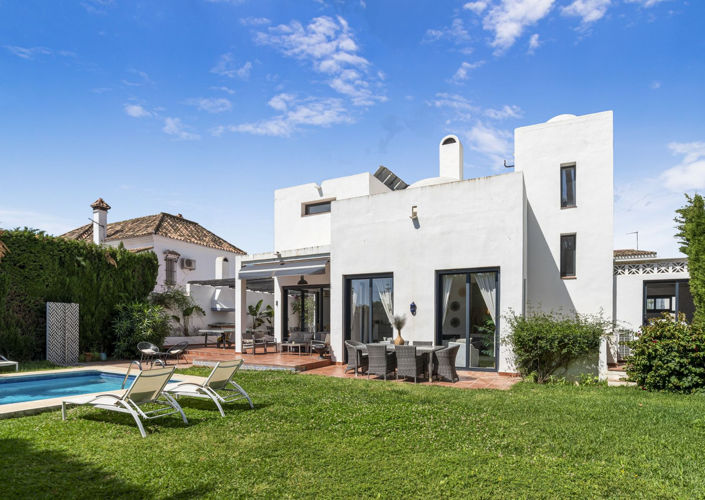 Image No.42-6 Bed Villa for sale