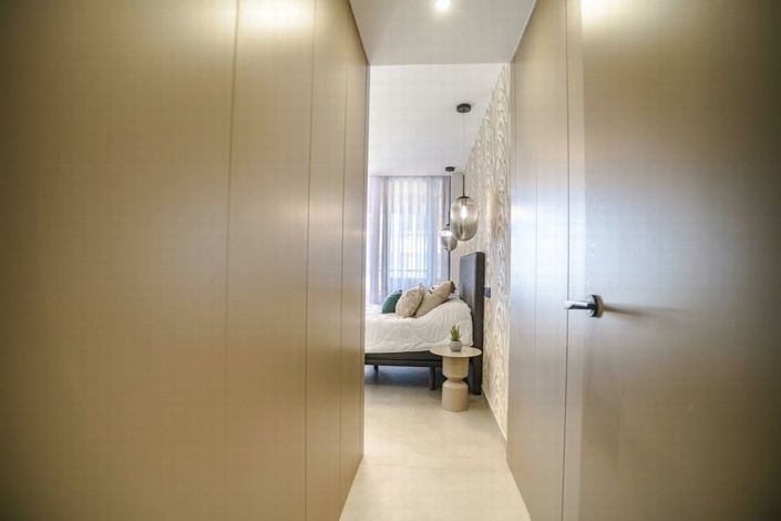 Image No.27-3 Bed Property for sale