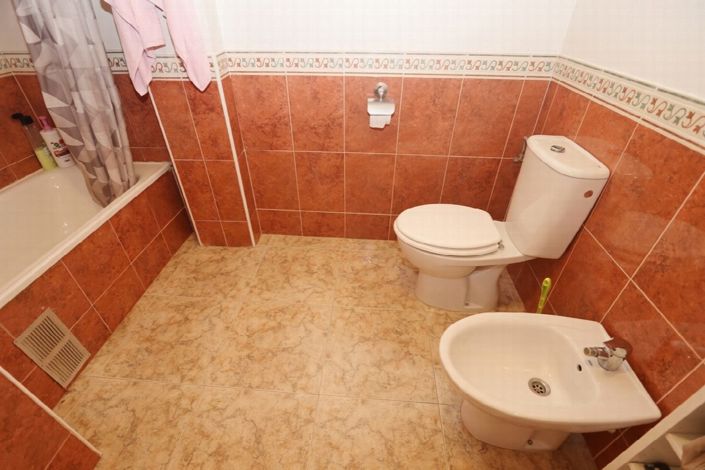 Image No.13-2 Bed Apartment for sale