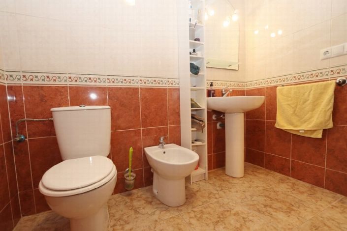 Image No.15-2 Bed Apartment for sale