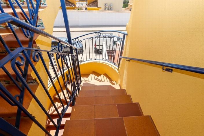 Image No.27-2 Bed Apartment for sale