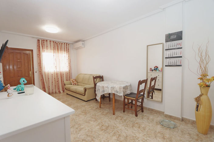Image No.4-Appartement de 2 chambres à vendre à Punta Prima