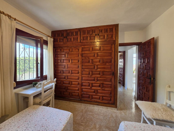Image No.5-Maison de 2 chambres à vendre à Estepona
