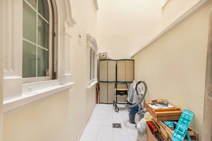 Image No.23-2 Bed Apartment for sale