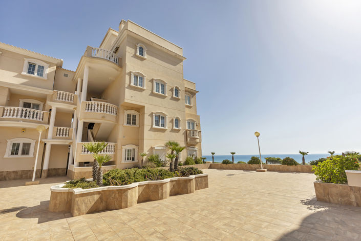 Image No.29-2 Bed House for sale