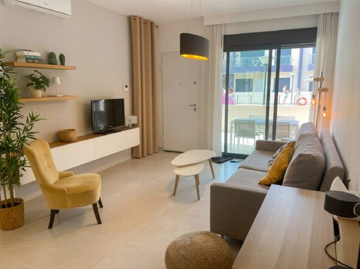 Image No.9-2 Bed Apartment for sale