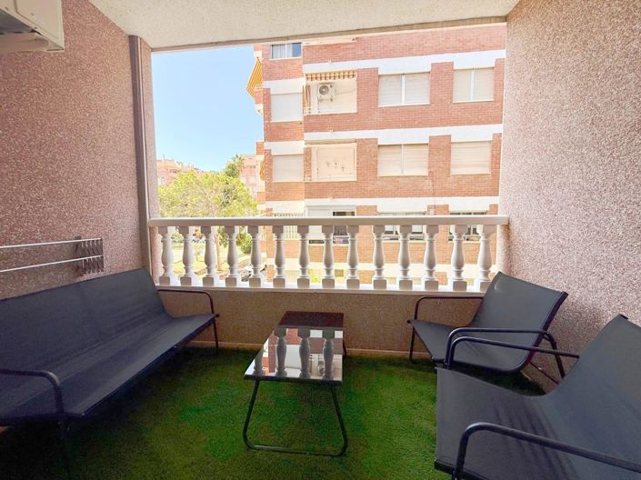 Image No.19-2 Bed House for sale