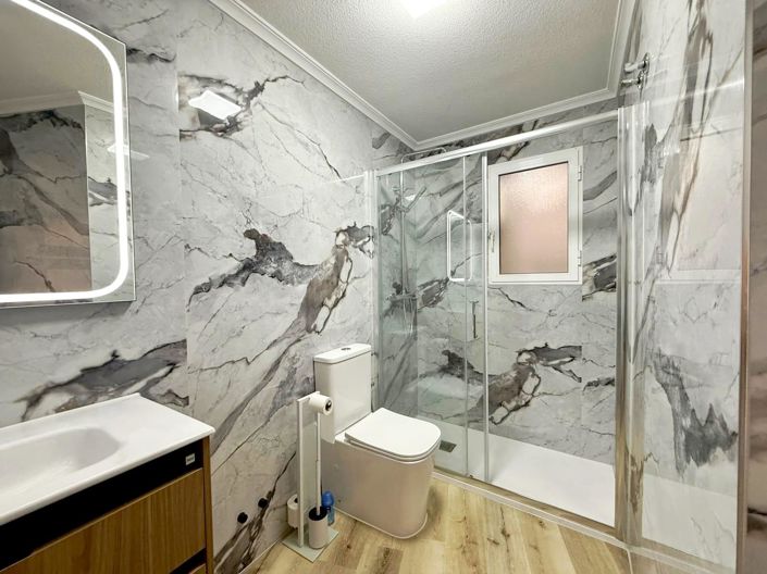 Image No.27-2 Bed House for sale