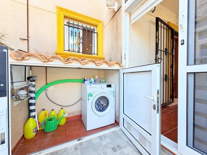 Image No.10-2 Bed Townhouse for sale