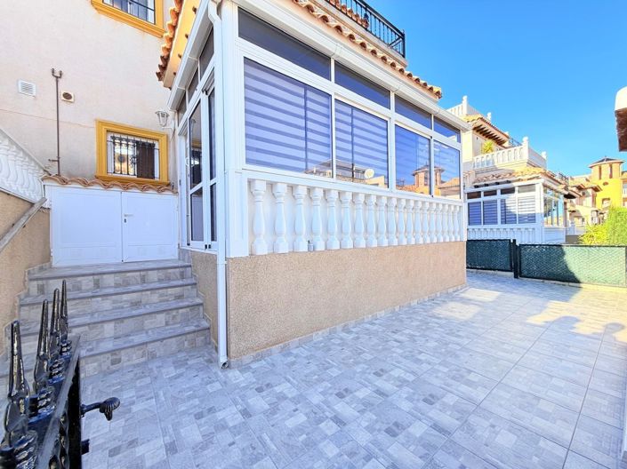 Image No.4-2 Bed Townhouse for sale