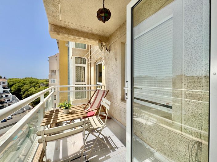 Image No.19-2 Bed Apartment for sale