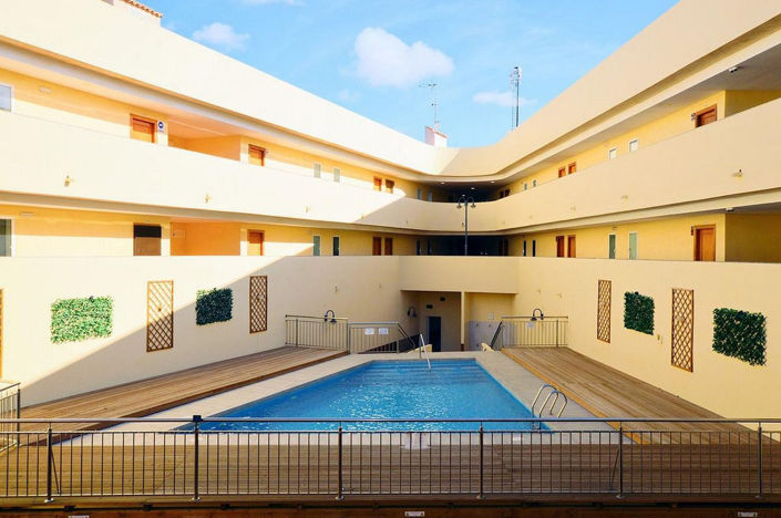 Image No.21-2 Bed Apartment for sale