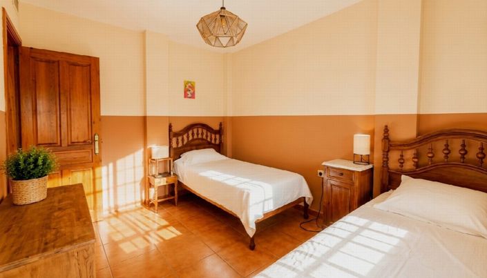 Image No.12-5 Bed Villa for sale