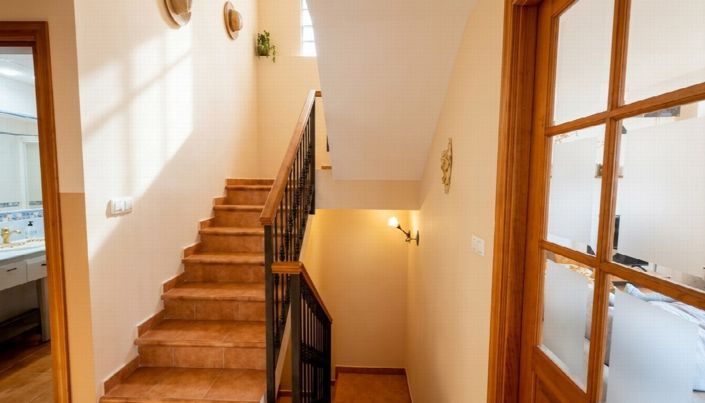 Image No.14-5 Bed Villa for sale