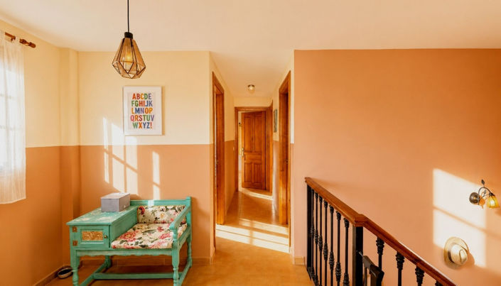 Image No.16-5 Bed House for sale