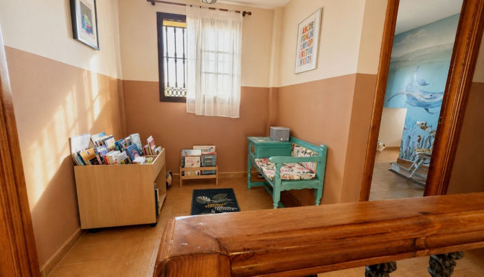 Image No.17-5 Bed House for sale