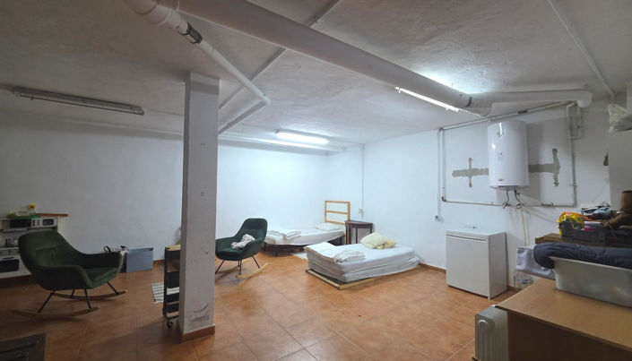 Image No.44-5 Bed House for sale