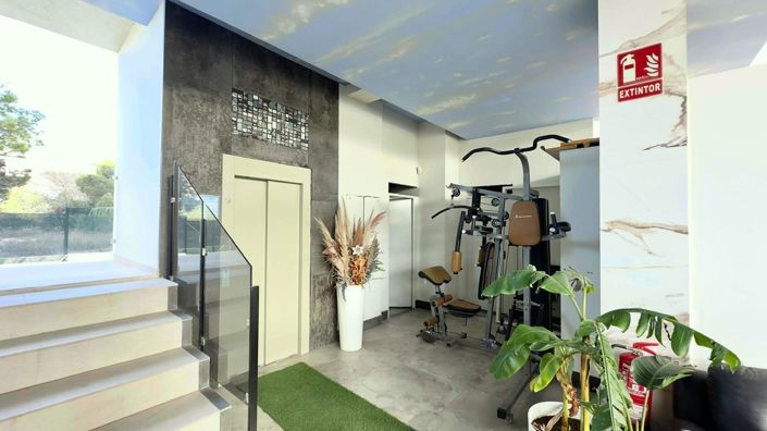 Image No.37-2 Bed House for sale
