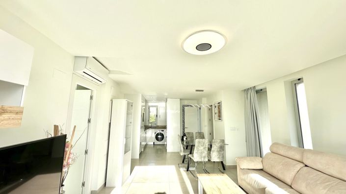 Image No.44-2 Bed House for sale