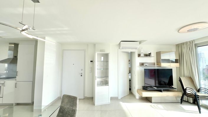 Image No.15-2 Bed House for sale