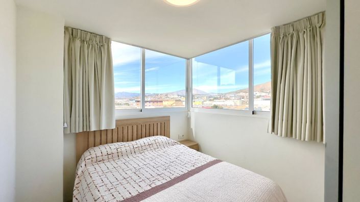 Image No.2-2 Bed House for sale